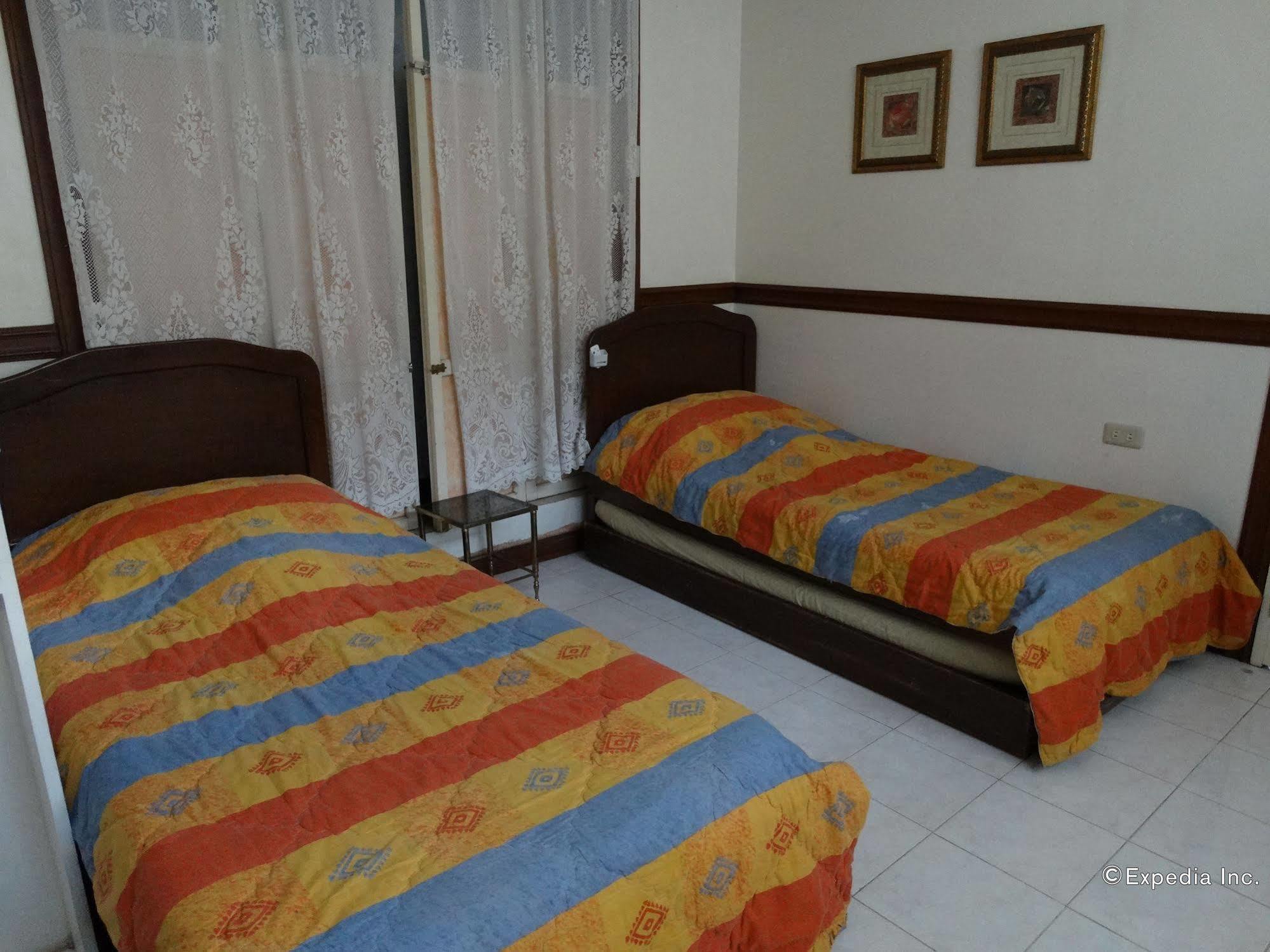 Casa Ruby Pension House Davao Экстерьер фото