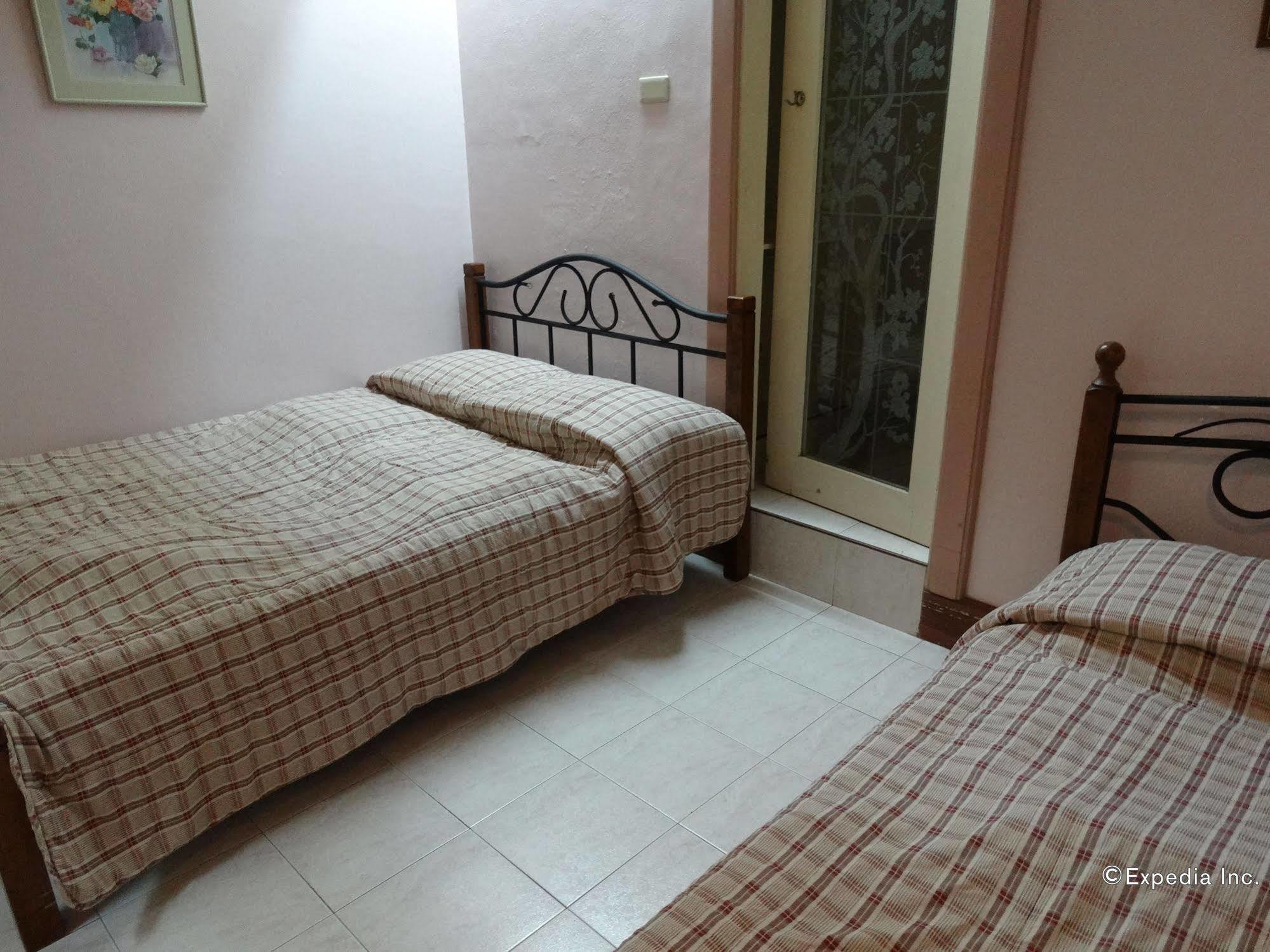 Casa Ruby Pension House Davao Экстерьер фото