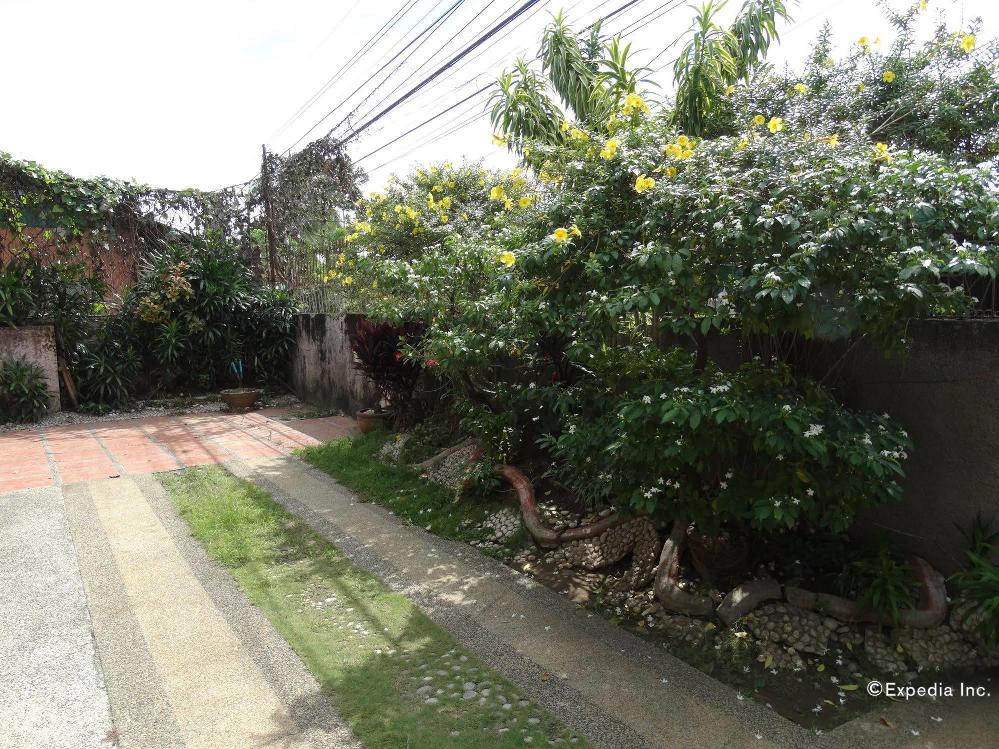 Casa Ruby Pension House Davao Экстерьер фото